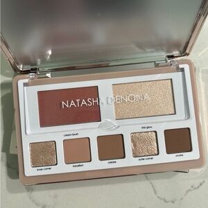 Natasha Denona glam face palette light